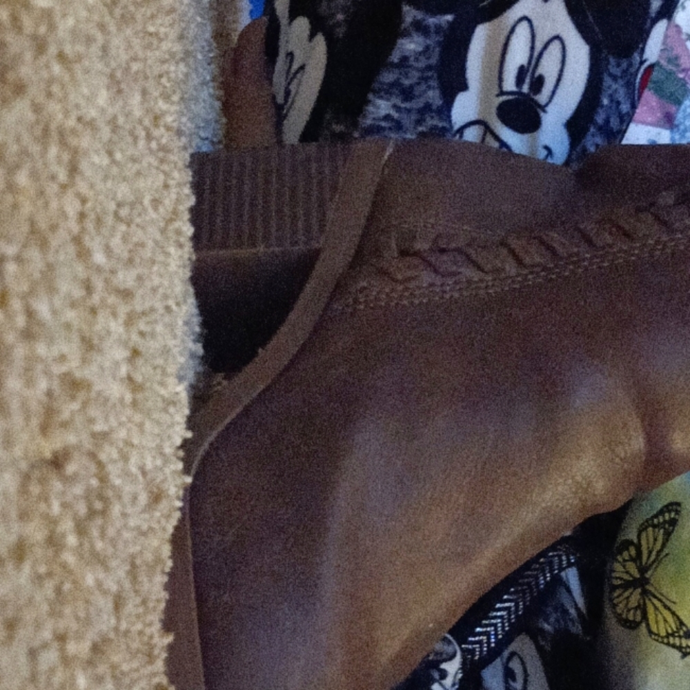 Heel boots